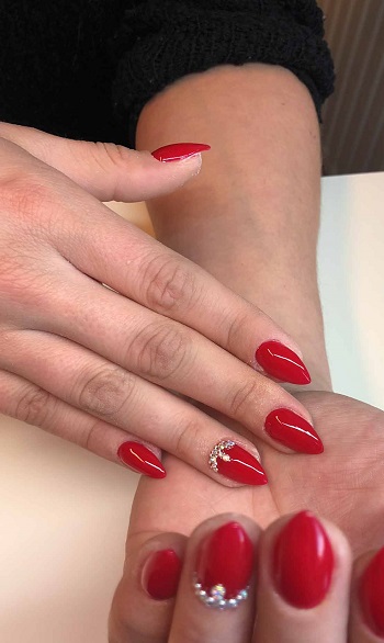beautiq bliss Melissa Mannaerts gelnagels behandeling